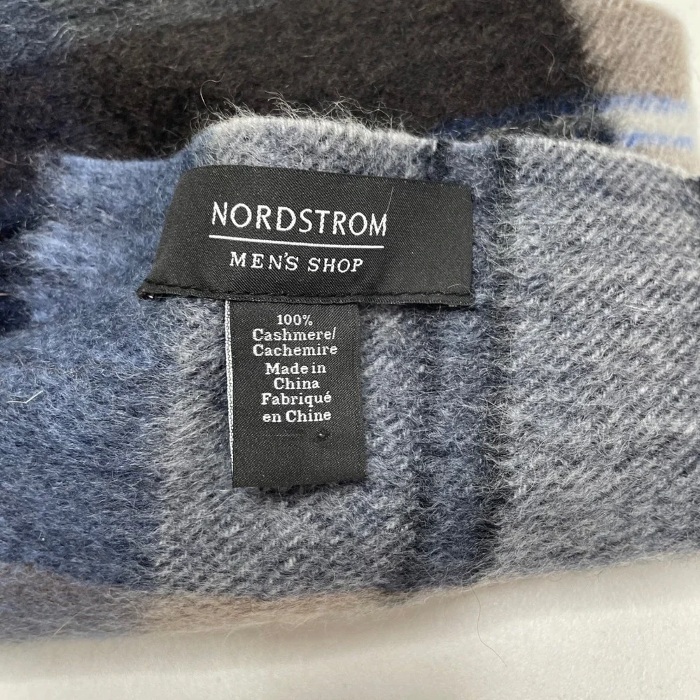 Nordstrom Mens Shop 100% Cashmere Scarf Blue Grey Plaid Fringed Winter Neckwear